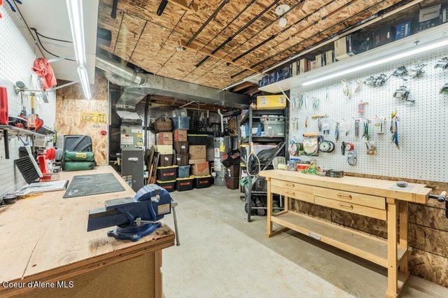 3108 E Point Hayden DR, Hayden Lake, ID 83835