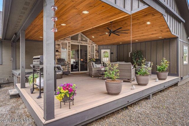 3108 E Point Hayden DR, Hayden Lake, ID 83835