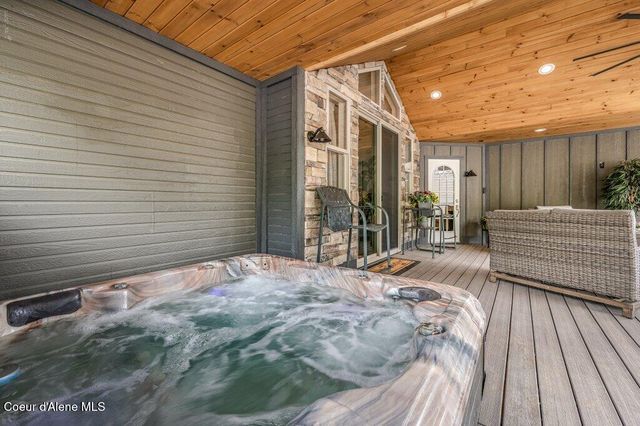 3108 E Point Hayden DR, Hayden Lake, ID 83835