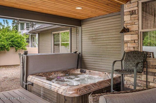 3108 E Point Hayden DR, Hayden Lake, ID 83835