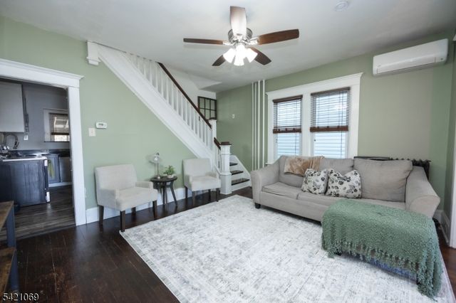 82 Evelyn Ave, Phillipsburg Town, NJ 08865