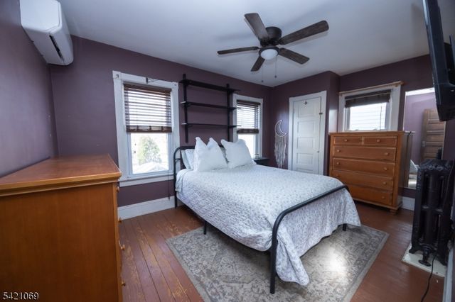 82 Evelyn Ave, Phillipsburg Town, NJ 08865