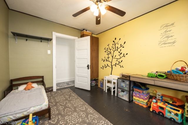 82 Evelyn Ave, Phillipsburg Town, NJ 08865