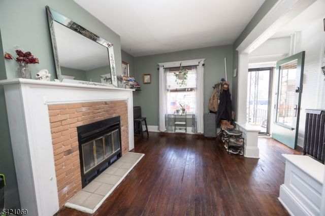 82 Evelyn Ave, Phillipsburg Town, NJ 08865