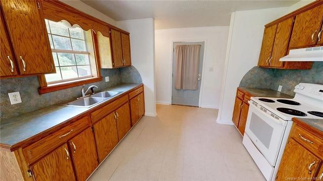 1112 Pinder Lane, Dequincy, LA 70633