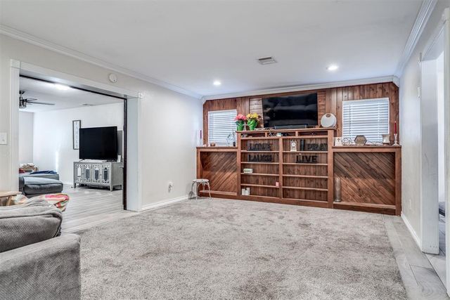 3105 N Viewpoint Drive, Midwest City, OK 73110