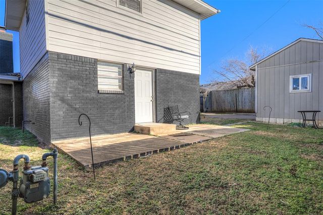 3105 N Viewpoint Drive, Midwest City, OK 73110