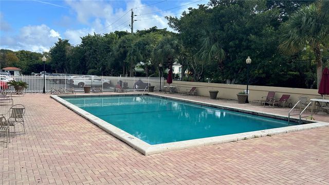 1805 Sans Souci Blvd 525, North Miami, FL 33181