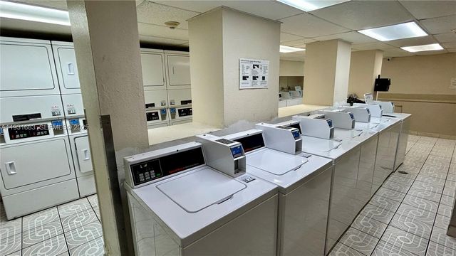 1805 Sans Souci Blvd 525, North Miami, FL 33181