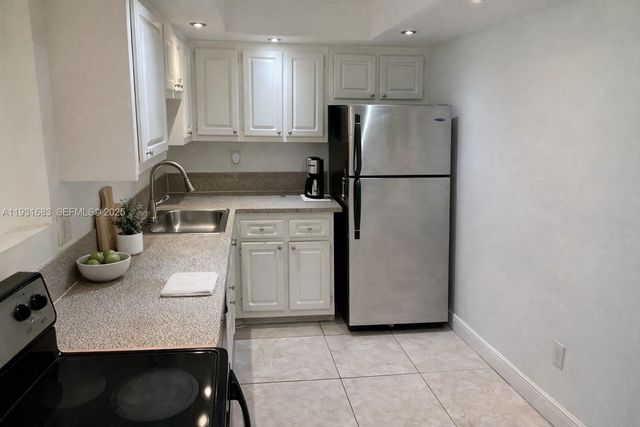 1805 Sans Souci Blvd 525, North Miami, FL 33181