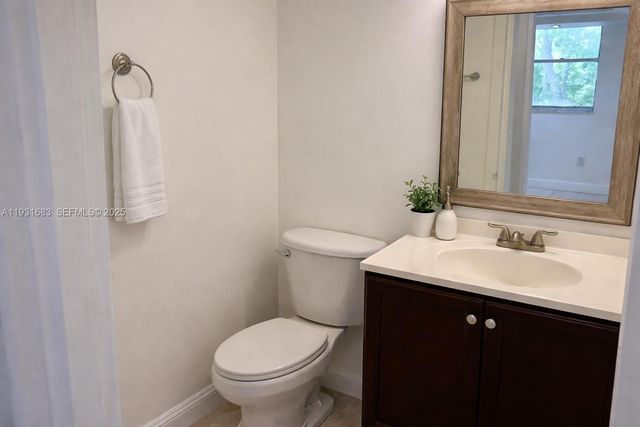 1805 Sans Souci Blvd 525, North Miami, FL 33181