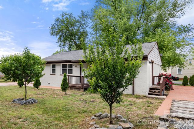 2123 Pinedell Avenue, Monroe, NC 28110