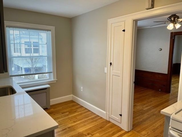 16 Farrell Street 1-Right, Quincy, MA 02169