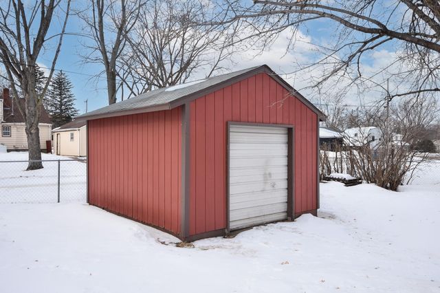 113 6th Avenue N, Sauk Rapids, MN 56379