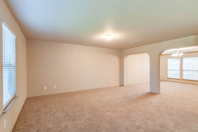 6652 Friendsway Drive, Fort Worth, TX 76137