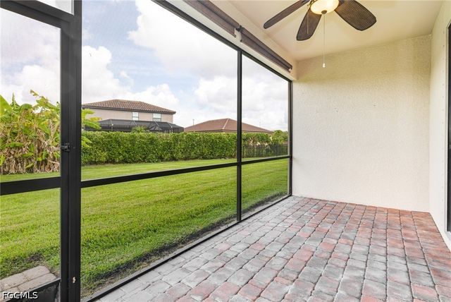 9302 Via San Giovani ST, Fort Myers, FL 33905