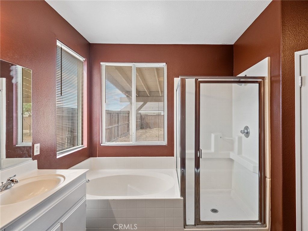 Image 30 of property listing at 14400 Jeremiah, Adelanto, CA 92301