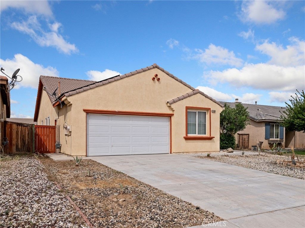 Image 40 of property listing at 14400 Jeremiah, Adelanto, CA 92301