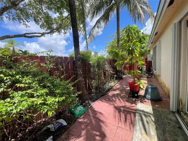 12360 SW 145th St, Miami, FL 33186