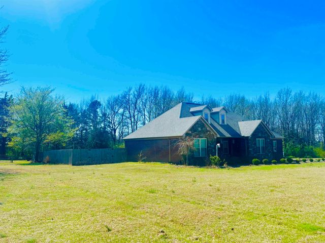 3 Dejarnett Road, Greenbrier, AR 72058