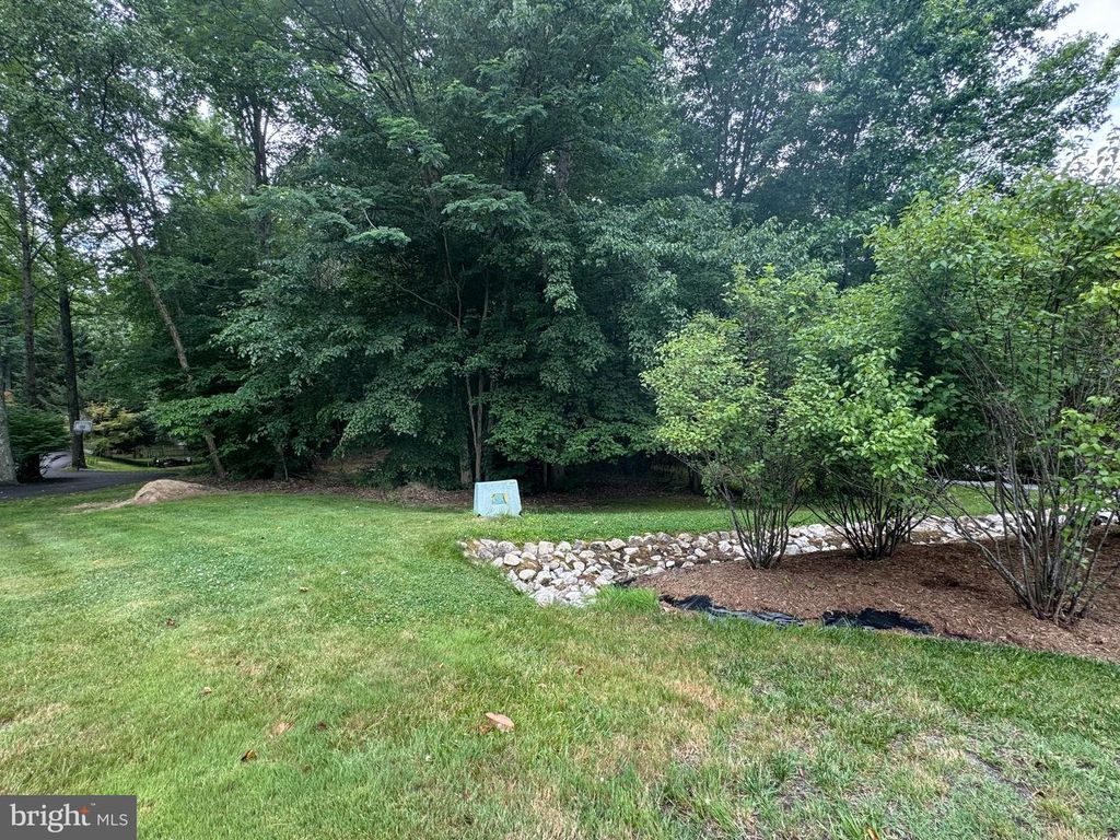 8800 STRATFORD CT, Owings, MD 20736