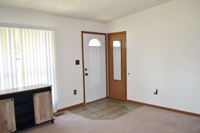 846 Aspen Road 846 Aspen Road, New Carlisle, OH 45344