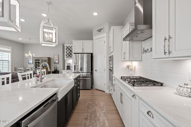 117 Acorn Crossing Road, Holly Springs, NC 27539