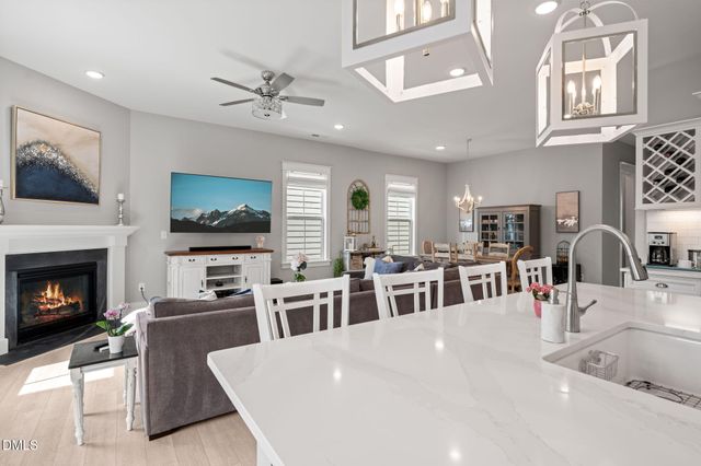 117 Acorn Crossing Road, Holly Springs, NC 27539