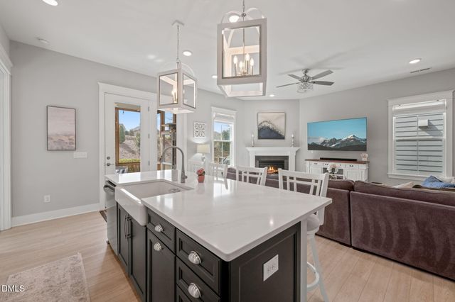 117 Acorn Crossing Road, Holly Springs, NC 27539