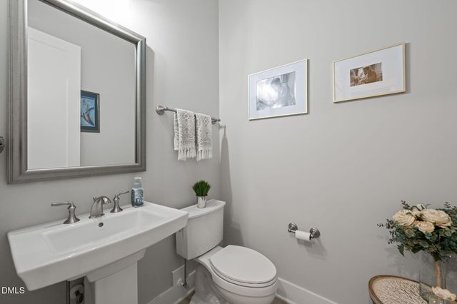 117 Acorn Crossing Road, Holly Springs, NC 27539