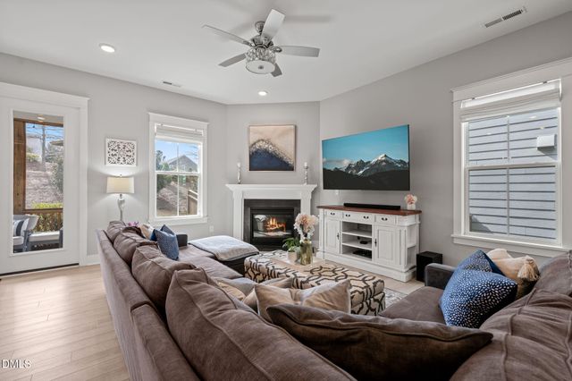 117 Acorn Crossing Road, Holly Springs, NC 27539