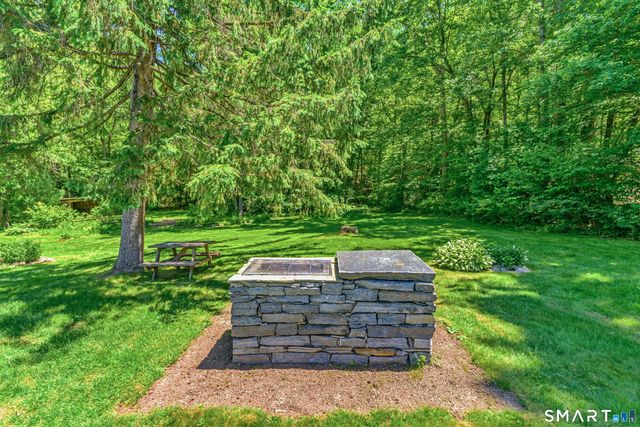 116 Morris Hubbard Road, Haddam, CT 06441