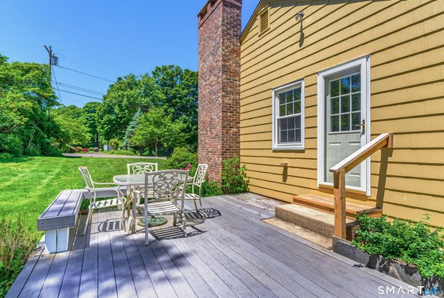 116 Morris Hubbard Road, Haddam, CT 06441