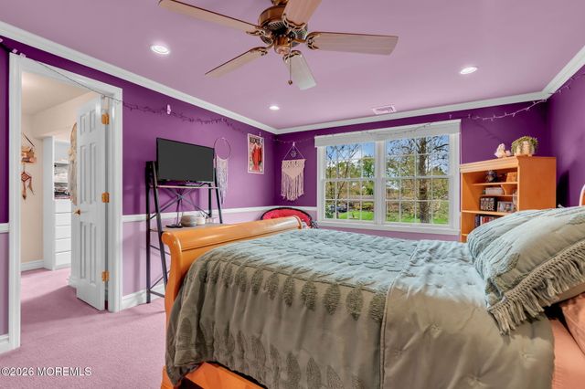 62 Knox Lane, Manalapan, NJ 07726