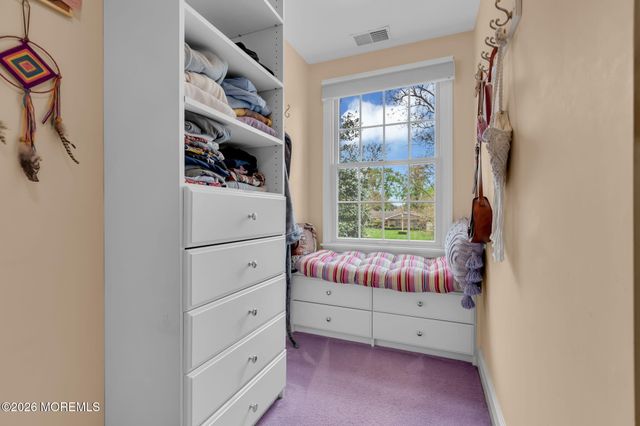 62 Knox Lane, Manalapan, NJ 07726