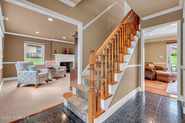 62 Knox Lane, Manalapan, NJ 07726