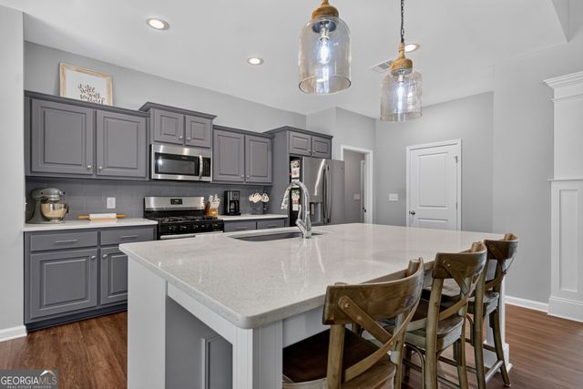 200 Fenwick Farms Drive, Lagrange, GA 30241