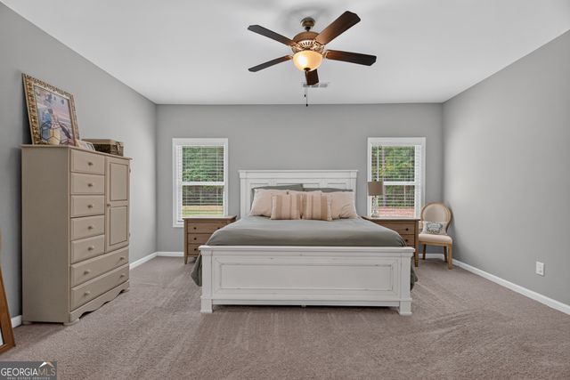 200 Fenwick Farms Drive, Lagrange, GA 30241