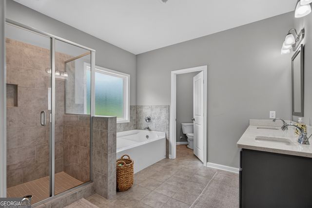 200 Fenwick Farms Drive, Lagrange, GA 30241