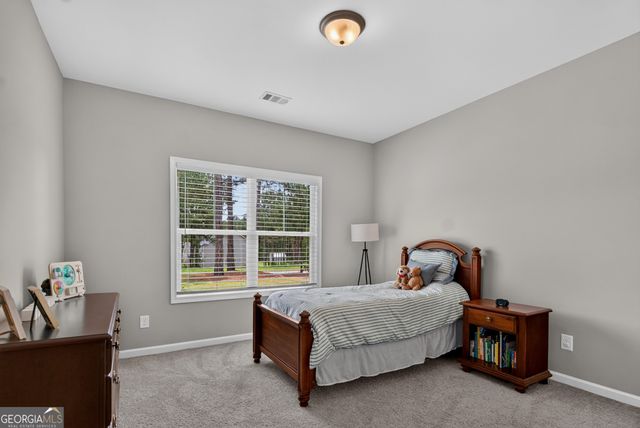 200 Fenwick Farms Drive, Lagrange, GA 30241