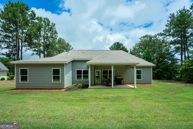 200 Fenwick Farms Drive, Lagrange, GA 30241