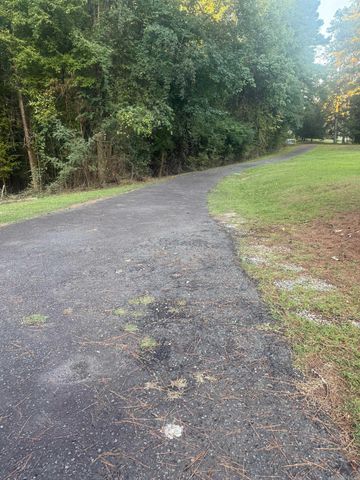 746 Unity Road, Arkadelphia, AR 71923