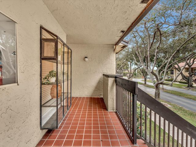 1921 SW 15th Street 34, Deerfield Beach, FL 33442