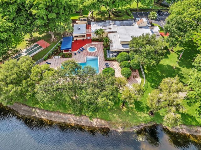 1921 SW 15th Street 34, Deerfield Beach, FL 33442