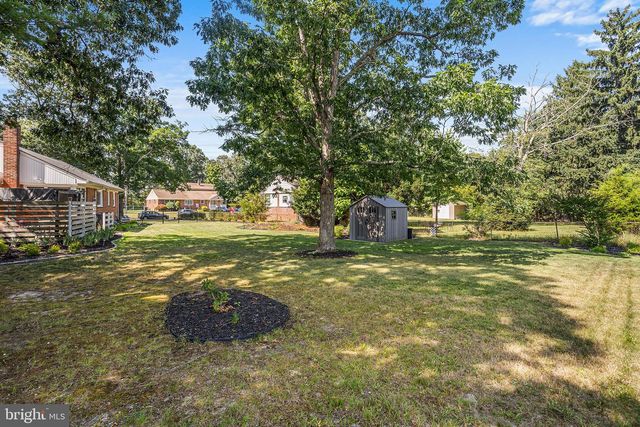 100 BOWLING GREEN DR, Voorhees, NJ 08043