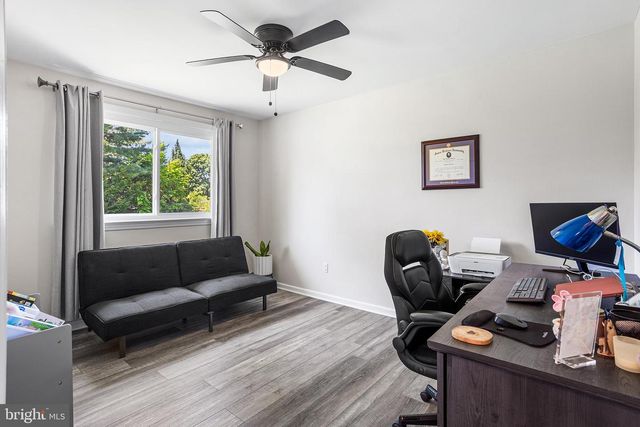 100 BOWLING GREEN DR, Voorhees, NJ 08043