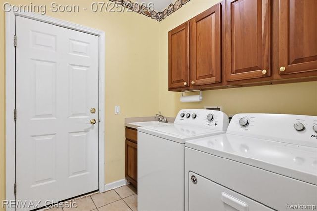 44764 Aspen Ridge Drive 116, Northville, MI 48168