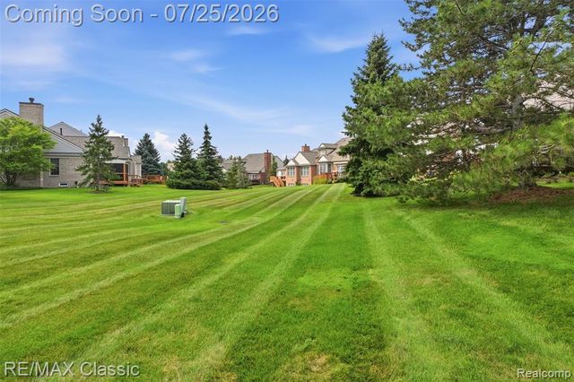 44764 Aspen Ridge Drive 116, Northville, MI 48168