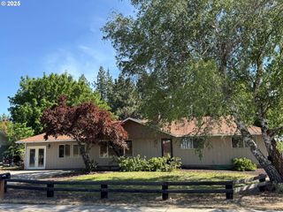 404 Ne HIGH St, Goldendale, WA 98620