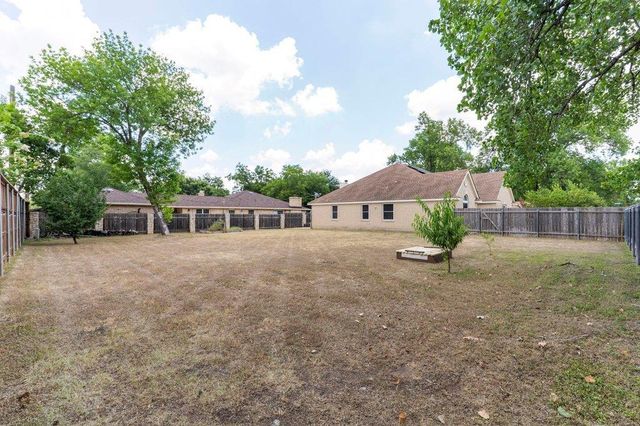 13213 Villa Park DR, Austin, TX 78729